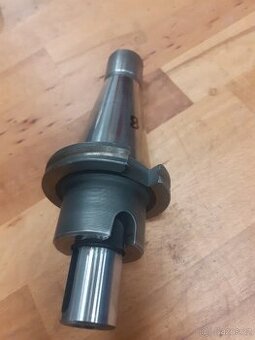 Frézovací trn iso 40     8