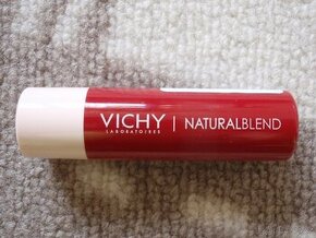 Vichy NaturalBlend Tinted lip balzám Red 4,5g.