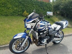 Suzuki GSX 1400 R