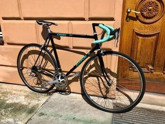 Prodám silniční kolo Bianchi Caurus 840