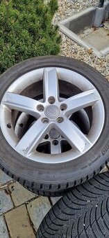 Krasna Alu kola original audi s line r17 225/50 temer nové z