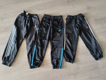 Adidas tepláky vel.116- 128