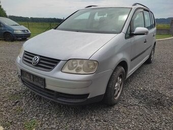 VW Touran díly