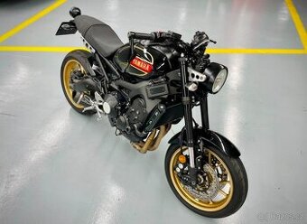 YAMAHA XSR 900. r.v 2021 Edice 80” black, DPH
