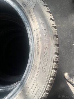 Celoroční pneu Goodyear 255/50R18