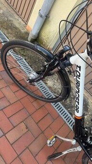 Trekkingové kolo 28" Touringstar – výborný stav, jezdí lehc