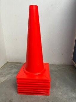 Dopravní kužel, 8 ks, š 23x23, v 45