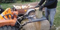 Kuželová štípačka na dřevo za traktor se stolem - výmenný šp