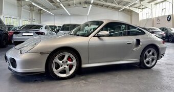 Porsche 911 Turbo (typ 996) ve verzi Coupé