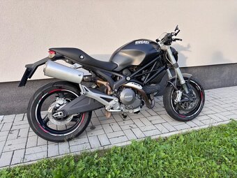 Ducati Monster 696, perfektní stav