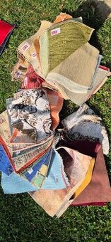 Vzorky potahových látek na patchwork...