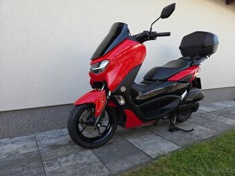 YAMAHA N-MAX 125
