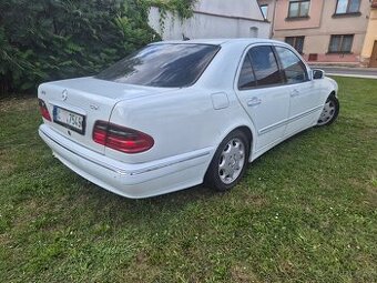 Mercedes-Benz w210 nafta 3,2 obsah 145kw
