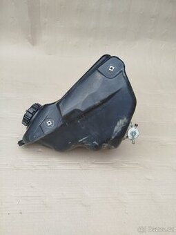 nádrž Kawasaki Kxf r.07