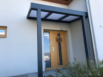 Hliníkový přístřešek nad vchodové dveře 150 x 110