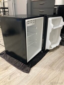 Mini lednice Klarstein Scooby, 40L