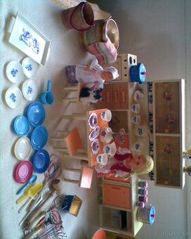 Retro kuchynka s nádobíčkem