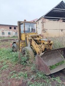 Čelní nakladač UNC 151