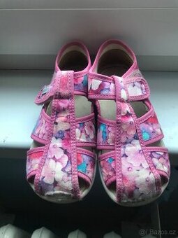 Bačkůrky Ciciban velikost 27