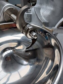 ŘEZNICKY KUTR 7 L STOLNÍ KUTR 7 L