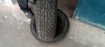 185/65/15 zimní Tigar