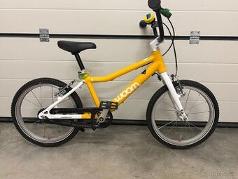 Dětské kolo Woom 3 se stojanem