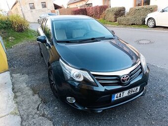 Toyota Avensis kombi automat odpočet DPH - 1