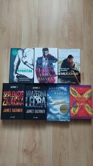 Mix knih v pěkné stavu