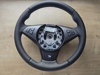 VOLANT BMW E60 E61 E60M E61M E63 E63M M5 BMW M6 packet