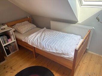 Rostoucí postel SUNDVIK (IKEA)