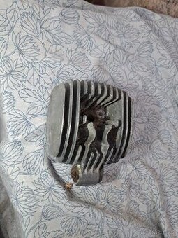 Hlava motoru Stella stará babeta