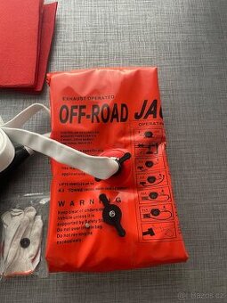 Vzduchový off roadový zvedák