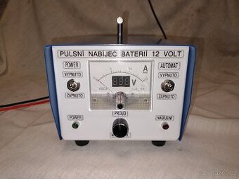 Nabíječka autobaterií 12V 15 ampér