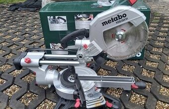 Pokosová pila Metabo KGS 254 M + druhý kotouč
