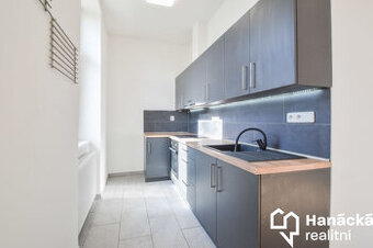 Pronájem bytu 3+kk ul. Jeremenkova, Olomouc