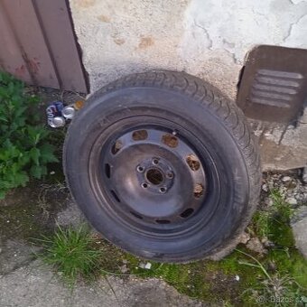 Rezervní kolo plechový disk 5x112 s zimní 195/65/15