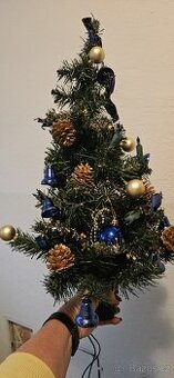 Vánoční stromeček + girlanda