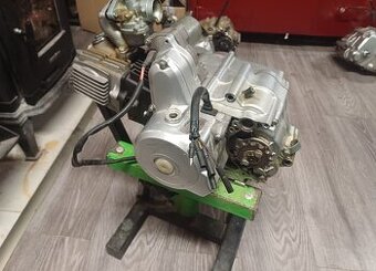 Motory čtyřkolka 110,125,90
