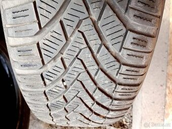 195/65/15 205/55/17 205/40/18 235/45/18 245/40/18  kusovka