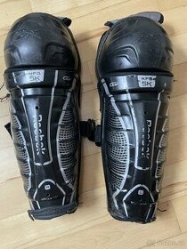 Hokejové chrániče na nohy Rebook L (36cm/13)