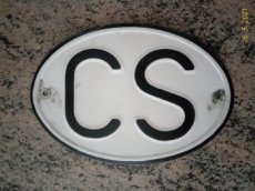Dodatková, oválná auto-moto značka "CS"