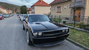 Prodam kapotu dodge challenger, černý lesk