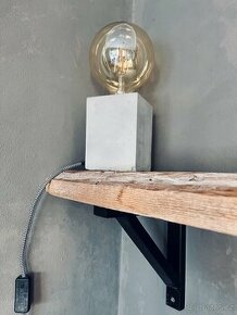 Stolní lampa s betonovým podstavcem Geese, výška 13 cm