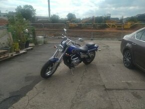 Suzuki Marauder 800 - 1
