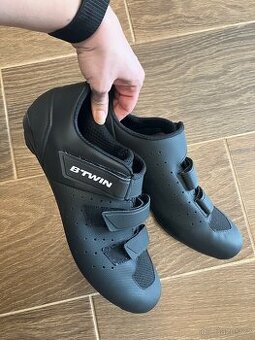 Rezervace Cyklisticke tretry - 1