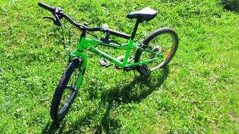 Dětské kolo rám 10", kola 20"