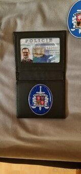 replika odznaku Kriminalni policie + odznacek SKPV na pin