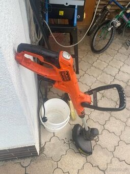 Prodám strunovou sekačku