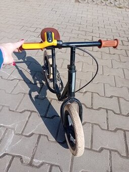 Dětské odrážedlo