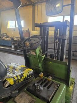VZV CLARK 2,5t - 1